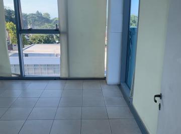 Oficina comercial de 3 ambientes, Pilar · Alquiler Oficina con Excelente Luz Natural en Pilar Point.