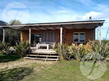 Casa · 70m² · 3 Ambientes · 2 Cocheras · Disponibilidad Inmediata