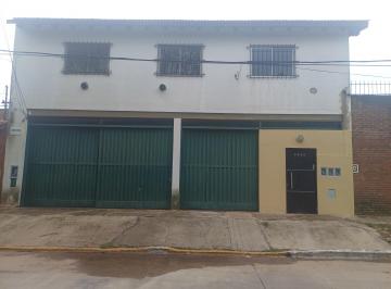 Departamento de 3 ambientes Alquiler $ 440.000 · Departamento Muy Amplio con Opción Cochera Cubierta