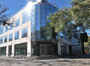 Oficina comercial · 926m² · Oficina en Alquiler en Libertador / Rio, Martínez, San Isidro
