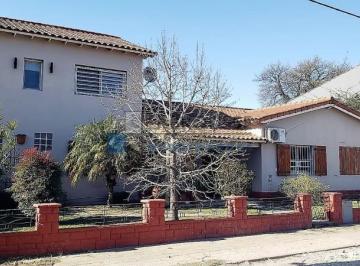 Casa · 234m² · 6 Ambientes · Casa en Venta Circ 2 Secc 3 Sadop