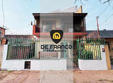 FACHADA · Casa en Venta - San Miguel