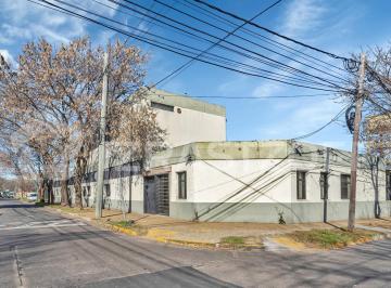 Terreno · 2975m² · Edificación a Reciclar o Demoler. Gran Terreno Sobre Pedro Goyena
