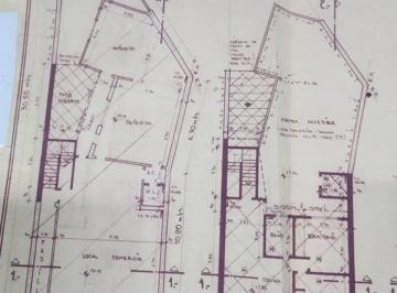 PH de 3 ambientes, Liniers · PH 3 Amb Mas Local Comercial, L de La Torre 700