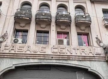 Oficina comercial · 11m² · 2 Ambientes · Centro - Venta - Oficinas Comerciales. Muy Buena Ubicacion y Excelente Precio!