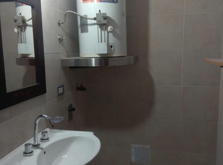 Casa · 80m² · 3 Ambientes · 1 Cochera
