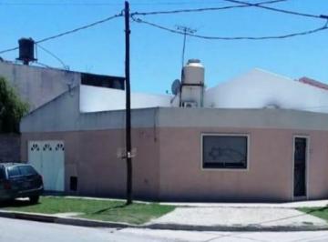 Casa de 4 ambientes, La Matanza · Casa en Villa Dorrego, en Venta