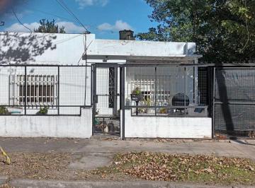 DEF-DEF-1501_2 · Casa 4 Ambientes. | Falucho Al 500