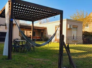 Casa · 130m² · 5 Ambientes · 2 Cocheras · Casa en Venta en Bo. La Alameda Nordelta Tigre