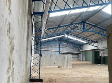 Local comercial · 215m² · 1 Cochera · Local Comercial - Deposito, Cochabamba 2400 - San Cristobal