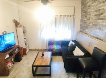 Departamento de 3 ambientes, Morón · Departamento 3 Ambientes Planta Baja Frente Patio Venta - Villa Sarmiento.