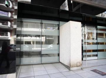 Local comercial · 112m² · 1 Cochera · Local Comercial en Recoleta