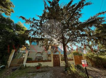 Casa · 100m² · 4 Ambientes · 2 Cocheras · Casa en Venta en Ostende - Pinamar - Cairo