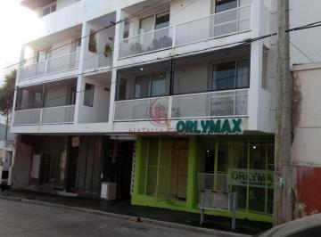 Local comercial · 32m² · Locales Comerciales en Alquiler - Guemes a m de Pocito