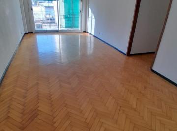 Departamento · 69m² · 3 Ambientes · 3 Ambientes Al Frente con Balcon
