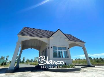 Terreno · 1051m² · Terreno Lote en Venta en Pilar Golf, Pilar, G. B. a. Zona Norte