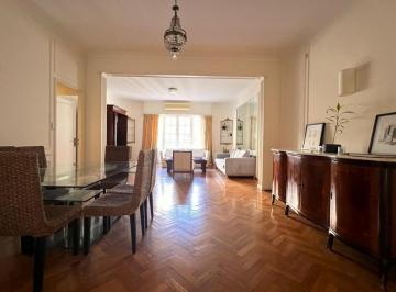 Departamento · 198m² · 4 Ambientes · Espectacular 5 Ambientes en Edificio Francés, Impecable!