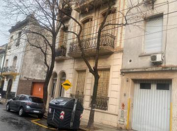 Edificio · 900m² · 29 Dormitorios · Constitución - Edificio Comer - Categ - a Recic - Todo Destino - 3ptas - 29habit - 13bños - Terr 300 m² - Sup Cub 900 m²