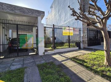 ALE-ALE-10238_2 · Casa 3 Dorm.. | C 158 Alsina 2271