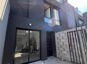 PH · 67m² · 3 Ambientes · Venta Duplex a Estrenar - Arroyito, Rosario