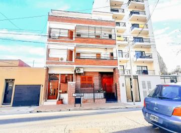 Departamento de 3 ambientes, Lanús · “depto 3 Amb con Gran Balcón Aterrazado + Terraza – ¡Apto Crédito!”