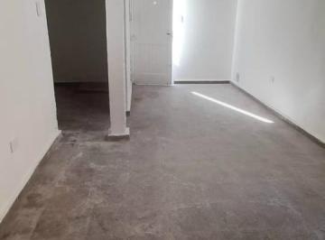 Departamento · 46m² · 4 Ambientes · Dept. 2 Dor, Planta Baja, Patio, S/expensas. a m. Av Valparaiso.