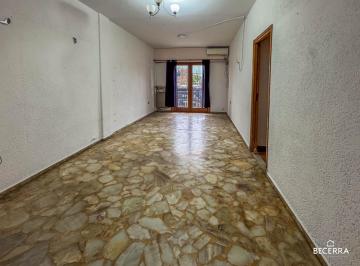 Departamento · 86m² · 4 Ambientes · Departamento en Venta en William Morris - Oportunidad a m de La Estación