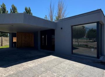 Casa de 5 ambientes, Mayor Drummond · Venta Casa Lar de Vieytes III