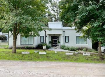 Imagen1 · Venta Casa E Ambientes Barrio San Benito