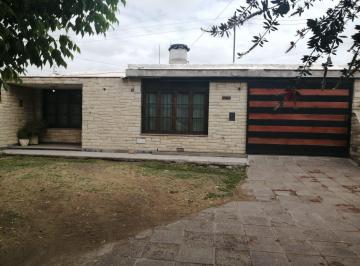 Casa de 6 ambientes, Los Corralitos · Vendo Casa en Corralitos