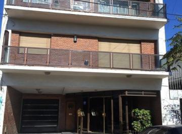 Departamento · 65m² · 3 Ambientes · Departamento 3 Ambientes en Venta en Lomas de Zamora | Apto Crédito