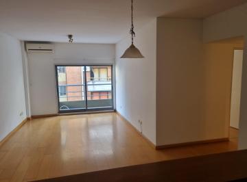 Living-Comedor · Semipiso de 4 Amb Frente - Balcon - Cochera. Piscina