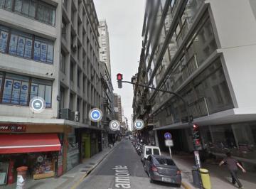 Garage , Centro / Microcentro · Dueño Vende/alquila Excelente Cochera! Oportunidad! Seguridad 24hs. Gran Acceso!