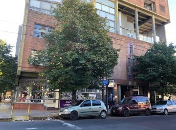 Oficina comercial · 70m² · Oficina en Venta en Lanús Este, Lanús, G. B. a. Zona Sur