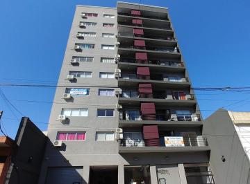 Departamento · 2 Ambientes · 1 Cochera · Departamento en Venta Ubicado en Lanús Este, Lanús, G. B. a. Zona Sur