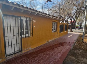 Departamento de 4 ambientes, Ciudad de Mendoza · 4ta. Este. Cerca Rotonda del Avion