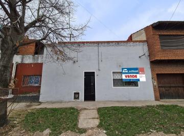 Casa · 50m² · 3 Ambientes · Casa en Venta Ubicado en Monte Chingolo, Lanús, G. B. a. Zona Sur