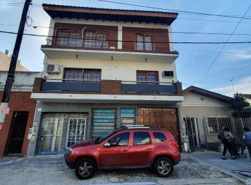 Departamento · 260m² · 10 Dormitorios · Departamentos en Block Venta en Lanús Oeste
