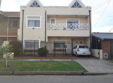 Casa · 6 Ambientes · Casa - Burzaco