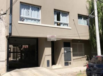 Casa · 100m² · 4 Ambientes · 1 Cochera · Casa - Manuel Belgrano