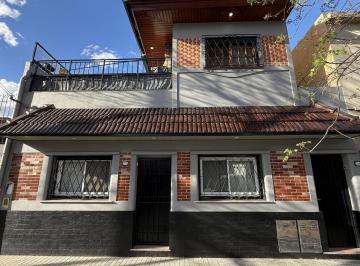 PH · 97m² · 3 Ambientes · PH de 3 Ambientes con Terraza con Parrilla - Wilde