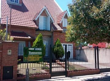 Casa · 6 Ambientes · Casa - Burzaco Oeste