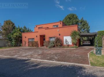 Casa · 163m² · 6 Ambientes · 2 Cocheras · Lj Ramos Vende Casa en La Herradura. Chile Km 47,5 Panamericana Ramal Pilar