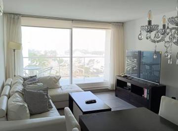 Departamento · 72m² · 2 Ambientes · Roosevelt
