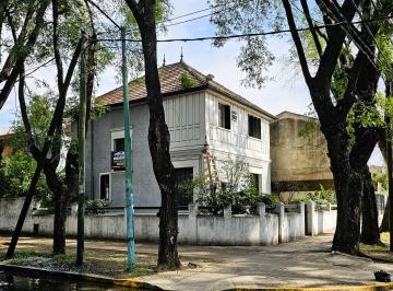 Casa de 7 ambientes, Lomas de Zamora · Casona Inglesa Ideal Comercial o Profesional