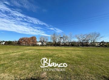 Terreno · 806m² · Terreno Lote en Venta en Campo Grande, Pilar, G. B. a. Zona Norte