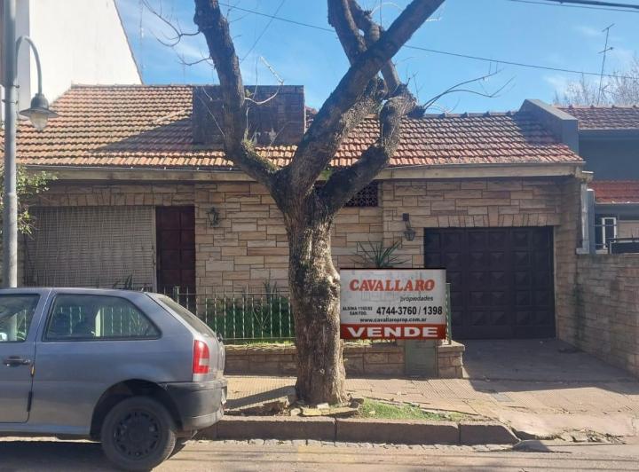 Casa · 153m² · 5 Ambientes · 1 Cochera