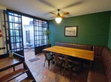 Casa · 155m² · 7 Ambientes · 1 Cochera · Casa Venta Permuta Rosario Echesortu