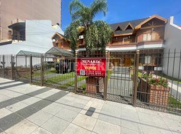 PH · 181m² · 5 Ambientes · 2 Cocheras · Chalet 4 Ambientes - Oportunidad en Gral San Martín