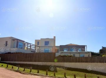 Foto1 · Casa en Manantiales, Punta Piedras